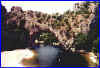 Le Pont d'Arc, arche naturelle de 34m de haut et 60m de large, � l'entr�e des Gorges
